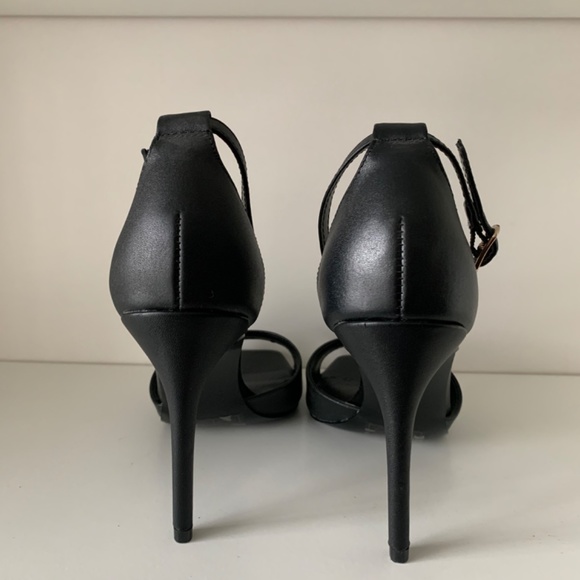 Black Open toe heeled sandals - Picture 2 of 3